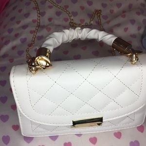 Bougie quilted chain satchel bag